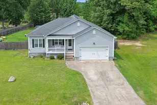 10417 Carsons Creek Dr, Zebulon, NC 27597 - Photo 1