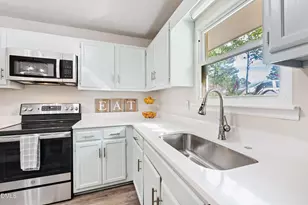 5748 3 Oaks Dr, Raleigh, NC 27612 - Photo 13