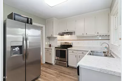 309 E Jones Street, Fuquay Varina, NC 27526 - Photo 11