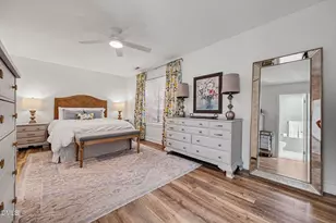 2 Vauxhall Pl, Chapel Hill, NC 27517 - Photo 17