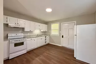 1000 E Harnett St, Dunn, NC 28334 - Photo 9