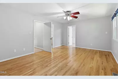 11129 Lakeshore Drive, Raleigh, NC 27613 - Photo 19