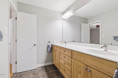 11129 Lakeshore Drive, Raleigh, NC 27613 - Photo 21