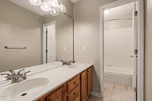 311 Durington Pl, Cary, NC 27518 - Photo 27