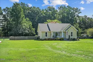 101 Wexford Dr, Fuquay Varina, NC 27526 - Photo 3