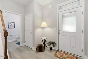 1410 Glenwater Dr, Cary, NC 27519 - Photo 7