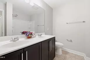 1410 Glenwater Dr, Cary, NC 27519 - Photo 43