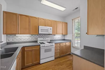 7647 Astoria Place, Raleigh, NC 27612 - Photo 23