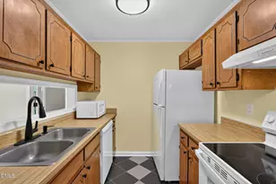 3425 Mill Run, Raleigh, NC 27612 - Photo 5