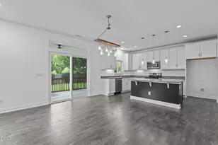 209 S Harrison Pl Ln, Fuquay Varina, NC 27526 - Photo 11