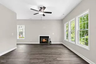 60 Greenfield Ln, Clayton, NC 27527 - Photo 9