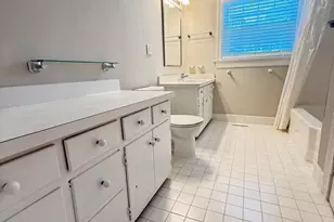 2667 Davis St, Raleigh, NC 27608 - Photo 25