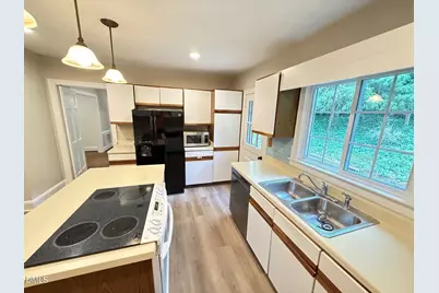 2667 Davis Street, Raleigh, NC 27608 - Photo 11