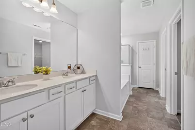 1020 Sumter Pointe Way, Knightdale, NC 27545 - Photo 17
