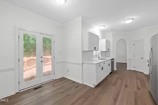 5325 Fairmead Cir, Raleigh, NC 27613 - Photo 15