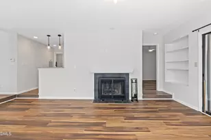 1021 Brighthurst Dr, Raleigh, NC 27605 - Photo 7
