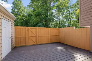 5433 Pine Top Cir, Raleigh, NC 27612 - Photo 21