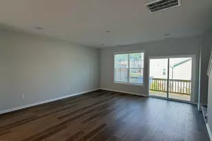 10057 Secluded Gdn Dr, Apex, NC 27523 - Photo 5