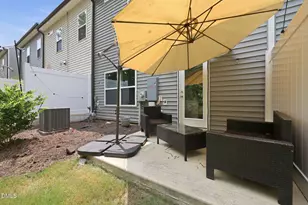 803 Oak Center Dr, Raleigh, NC 27610 - Photo 17