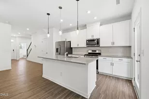 803 Oak Center Dr, Raleigh, NC 27610 - Photo 5