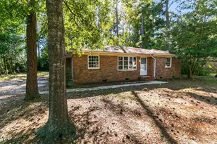 7505 Crown Ave, Fayetteville, NC 28303 - Photo 3