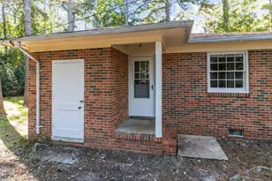 7505 Crown Ave, Fayetteville, NC 28303 - Photo 5