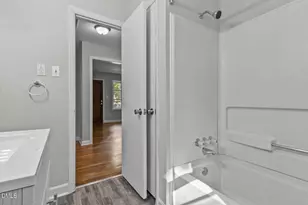 7505 Crown Ave, Fayetteville, NC 28303 - Photo 15