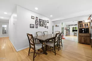 3513 Travis Ct, Chapel Hill, NC 27516 - Photo 7