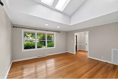 1321 Hathaway Road, Raleigh, NC 27608 - Photo 23