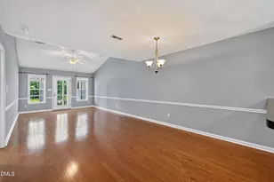 585 Pinecroft Dr, Clayton, NC 27520 - Photo 11