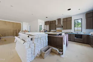 1304 Kimberly Dr, Raleigh, NC 27609 - Photo 9
