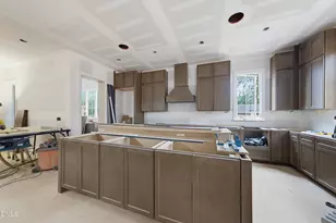 1304 Kimberly Dr, Raleigh, NC 27609 - Photo 5