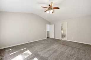 212 Mizelle Meadow Ct, Holly Springs, NC 27540 - Photo 17