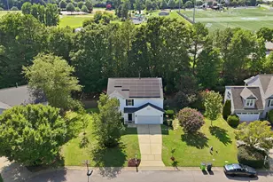 212 Mizelle Meadow Ct, Holly Springs, NC 27540 - Photo 3