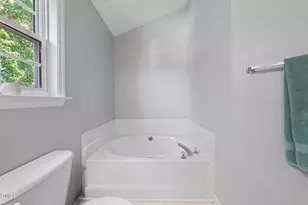 1000 Holly Meadow Dr, Holly Springs, NC 27540 - Photo 23