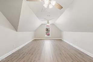 2103 W Marilyn Cir, Cary, NC 27513 - Photo 31
