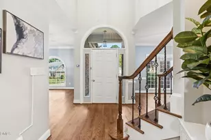 2103 W Marilyn Cir, Cary, NC 27513 - Photo 5