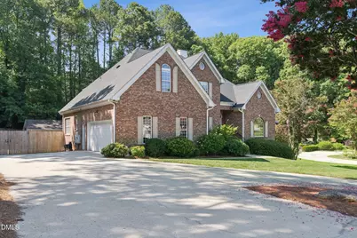 2103 W Marilyn Circle, Cary, NC 27513 - Photo 9