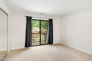 270 Summerwalk Cir, Chapel Hill, NC 27517 - Photo 25