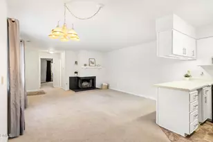 270 Summerwalk Cir, Chapel Hill, NC 27517 - Photo 17