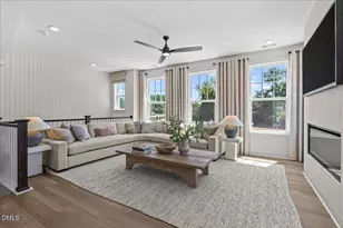10918 Berry Woods Ln, Raleigh, NC 27617 - Photo 5