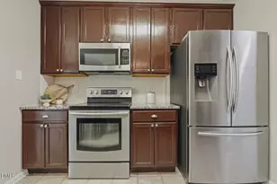 1748 Town Home Dr, Apex, NC 27502 - Photo 19