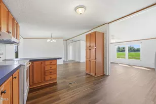 1385 Live Oak Rd, Coats, NC 27521 - Photo 15
