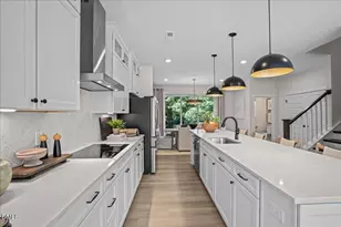 10912 Berry Wds Ln, Raleigh, NC 27617 - Photo 11