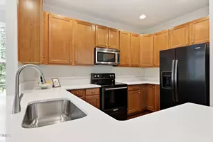 5509 Silver Moon Ln, Raleigh, NC 27606 - Photo 11