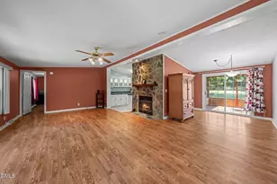 913 Silas Moore Rd, Benson, NC 27504 - Photo 3