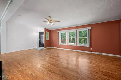 913 Silas Moore Road, Benson, NC 27504 - Photo 7