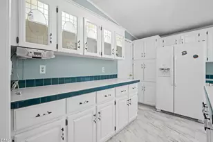 913 Silas Moore Rd, Benson, NC 27504 - Photo 9