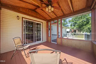 913 Silas Moore Rd, Benson, NC 27504 - Photo 25