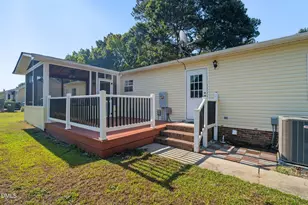 913 Silas Moore Rd, Benson, NC 27504 - Photo 27